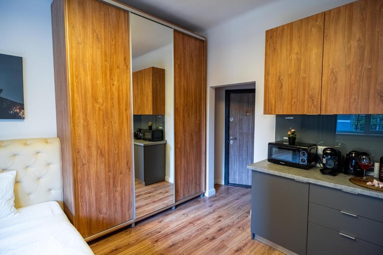 Cozy Apartments Near Calea Victoriei Bukarest Kültér fotó